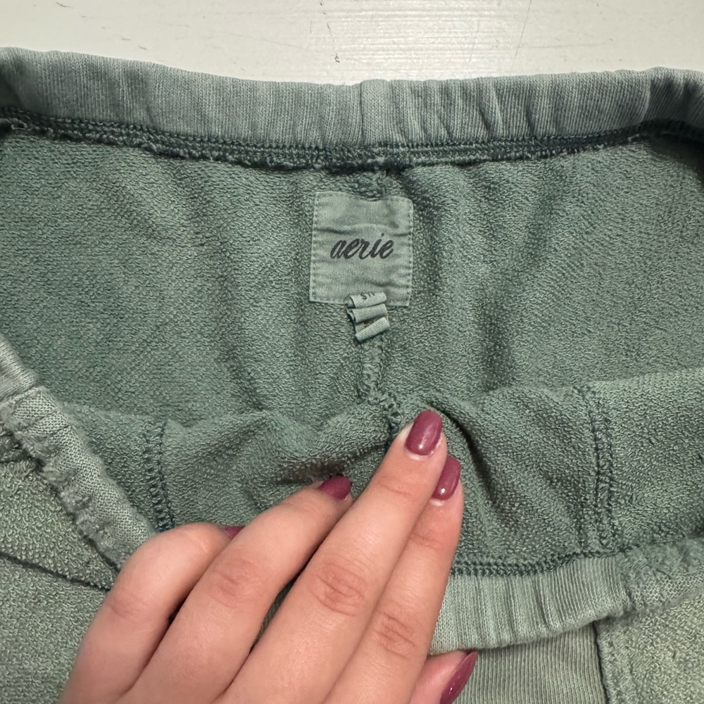 Aerie Sweatshorts - Picture 3 of 3